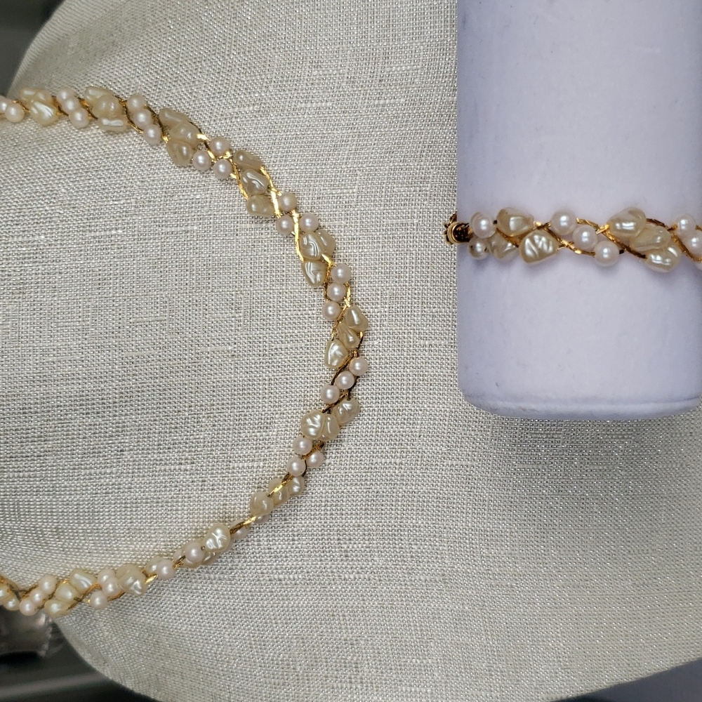 Trifari Necklace and bracelet